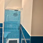 Feriehus Domus Gazzara -napoli Centro Storico