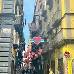 Feriehus Domus Gazzara -napoli Centro Storico *